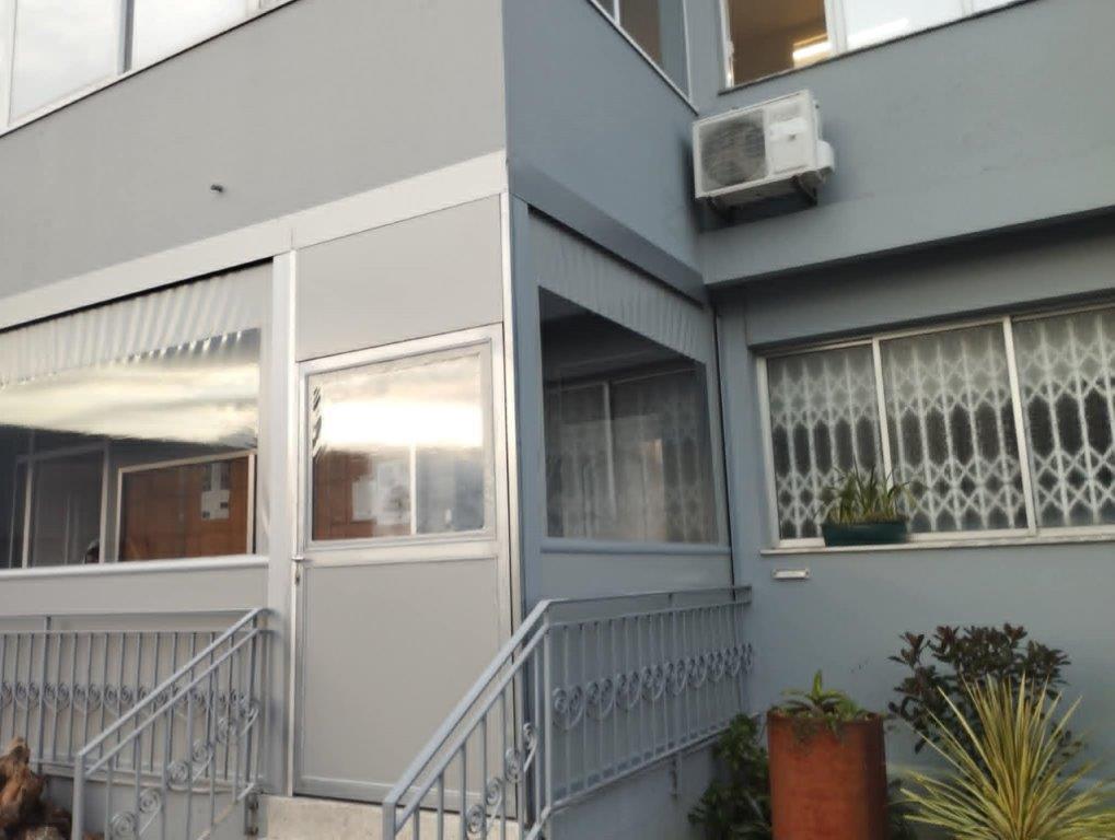 Cortinas com Calhas — CC Toldos Braga (imagem 15)